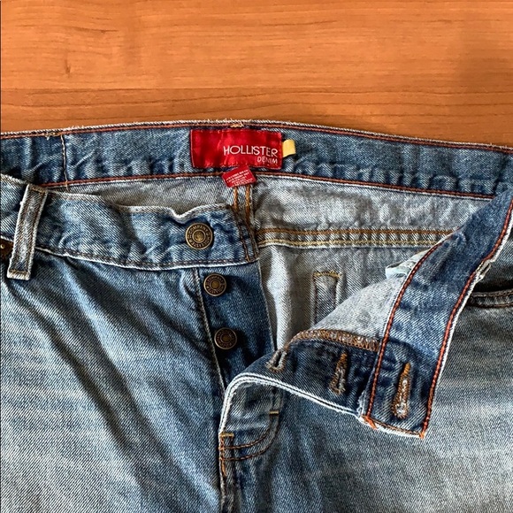Hollister jeans 👖+ free gift 🎁 - Picture 2 of 8